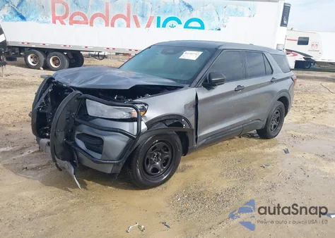 2025 Ford Police Interceptor из США, поврежденный, VIN 1FM5K8AC1SGA85279